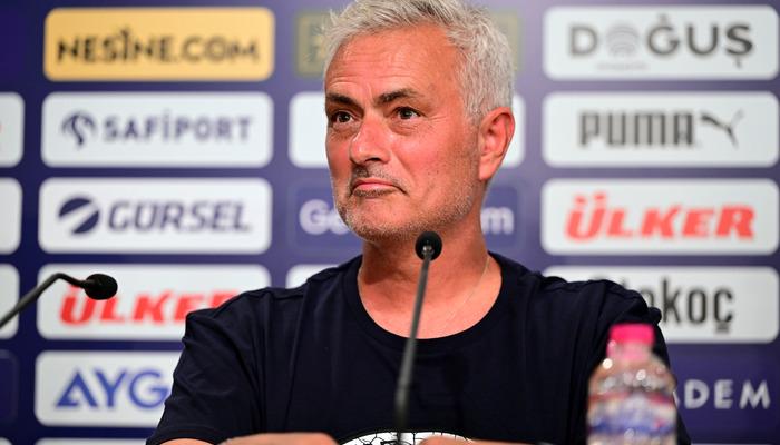 Jose Mourinho’nun Lugano maçı öncesi transfer açıklaması!  “Mevcut durum göz önüne alındığında onlardan daha fazlasını isteyemem” F.Bahçe