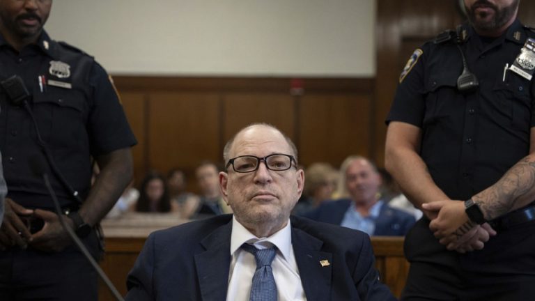 Harvey Weinstein hastaneye kaldırıldı ve acil kalp ameliyatı geçirdi