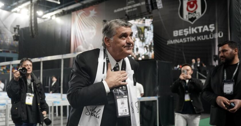 Serdal Adali seçimler gününde konuştu: Pusu kültürünü korumak isteyenlere beşiktaş teslim etmeyeceğiz