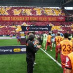 Bakakşaşhir, şampiyon Galatasaray’ı alkışladı – Son Dakika Spor Haberleri