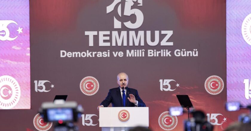 “Kimsenin tekrar darbe yapmaya çalışmaması için böyle bir anayasa yapalım”