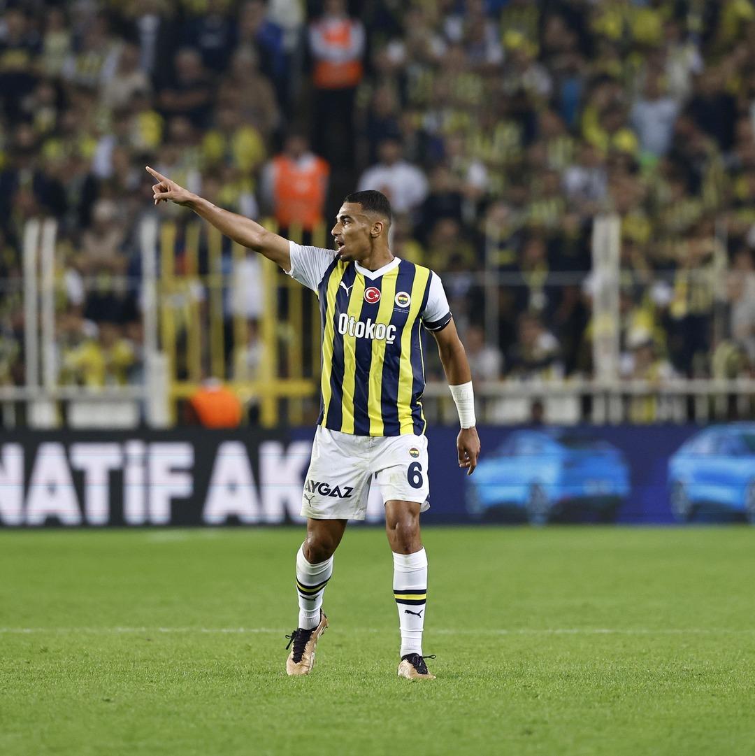 Fenerbahce sürpriz, takımda dikkate alınmayan Djiku için istekli! Resmi Fransız Teklifi İletildi ... 3
