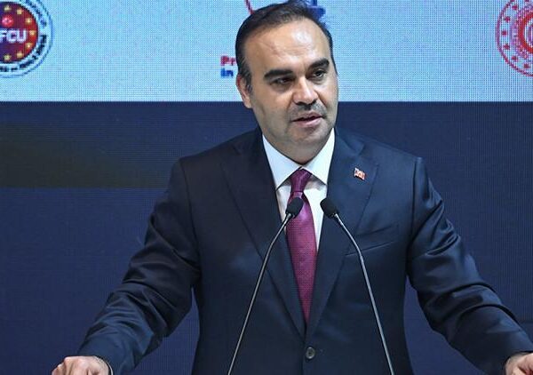 Bakan Kacir: Endüstriyel altyapımızda önemli bir avantajımız var