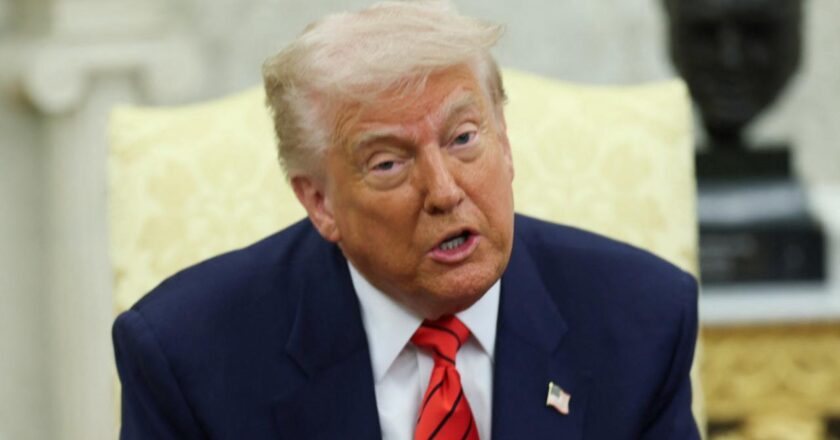 Trump’tan Venezeula’ya, “Lumo Uçaklarınız” tehdidi