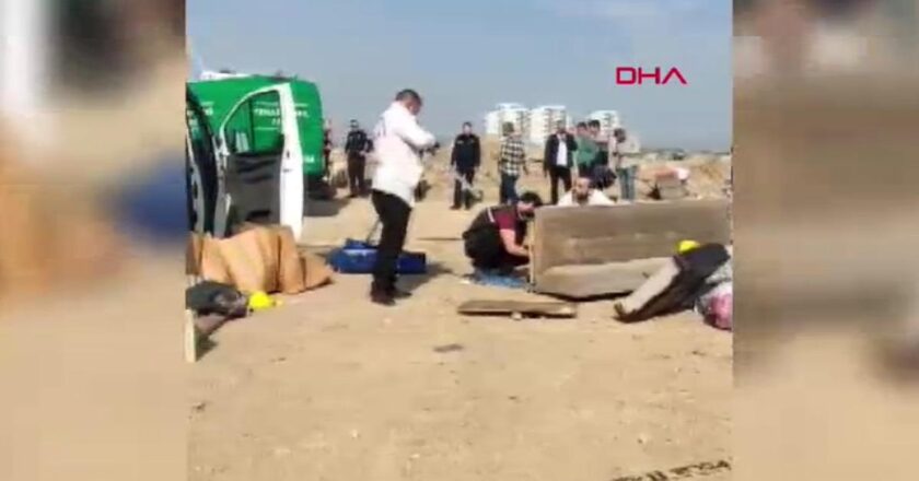 Mersin’de vahşet! Çekyatın içinde ipe sarılı halde bulundu; bu, kötü koku yaymaması için yapılmıştı.