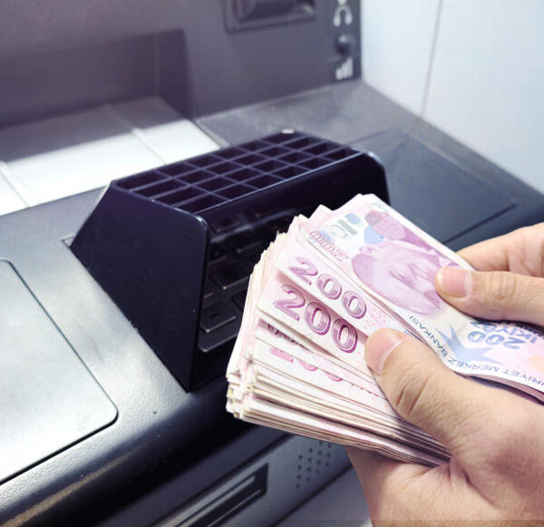 2026’da Memur ve Emekli Maaş Zamları: 5 Aylık Enflasyon Farkı ile Yeni Maaşlar Ne Olacak?