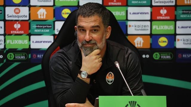 Shakhtar Donetsk antrenmanında Arda Turan…